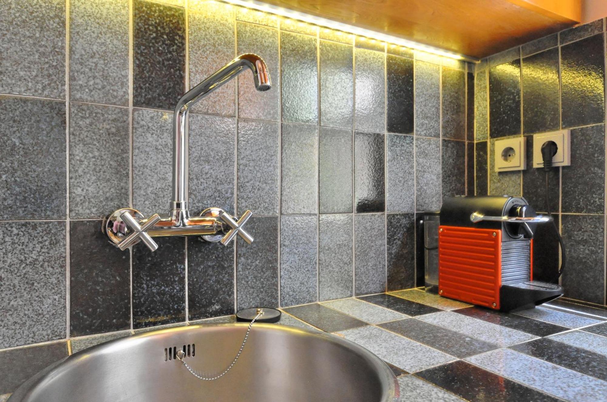Hidesign Athens Tube Luxury Apt In Kolonaki Exteriér fotografie
